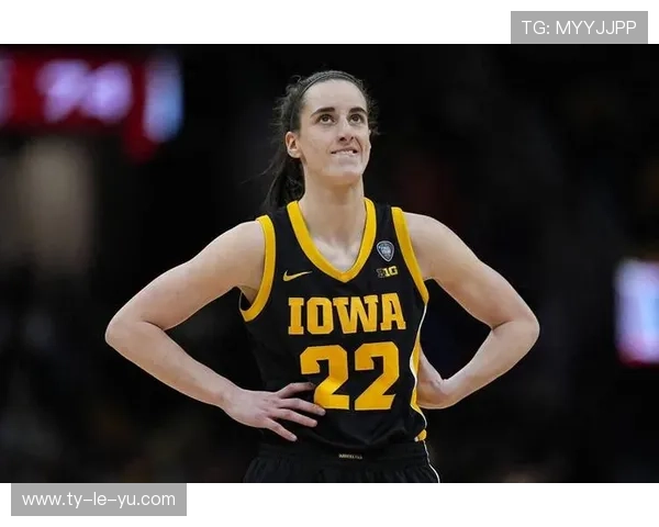 狂热队后卫凯特琳·克拉克上赛季仅出战13场，伤病影响显著